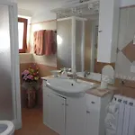 Il Grappolo Alojamento de Acomodação e Pequeno-almoço Anacapri (Isola di Capri)
