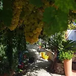 Il Grappolo Alojamento de Acomodação e Pequeno-almoço Anacapri (Isola di Capri)