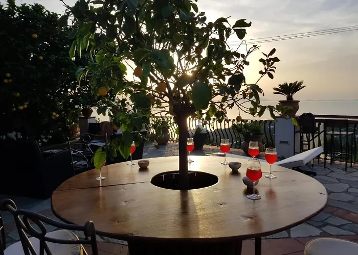 Il格拉珀露住宿加早餐酒店 住宿加早餐酒店 阿纳卡普里