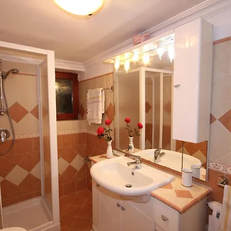 Il Grappolo Anacapri (Isola di Capri)